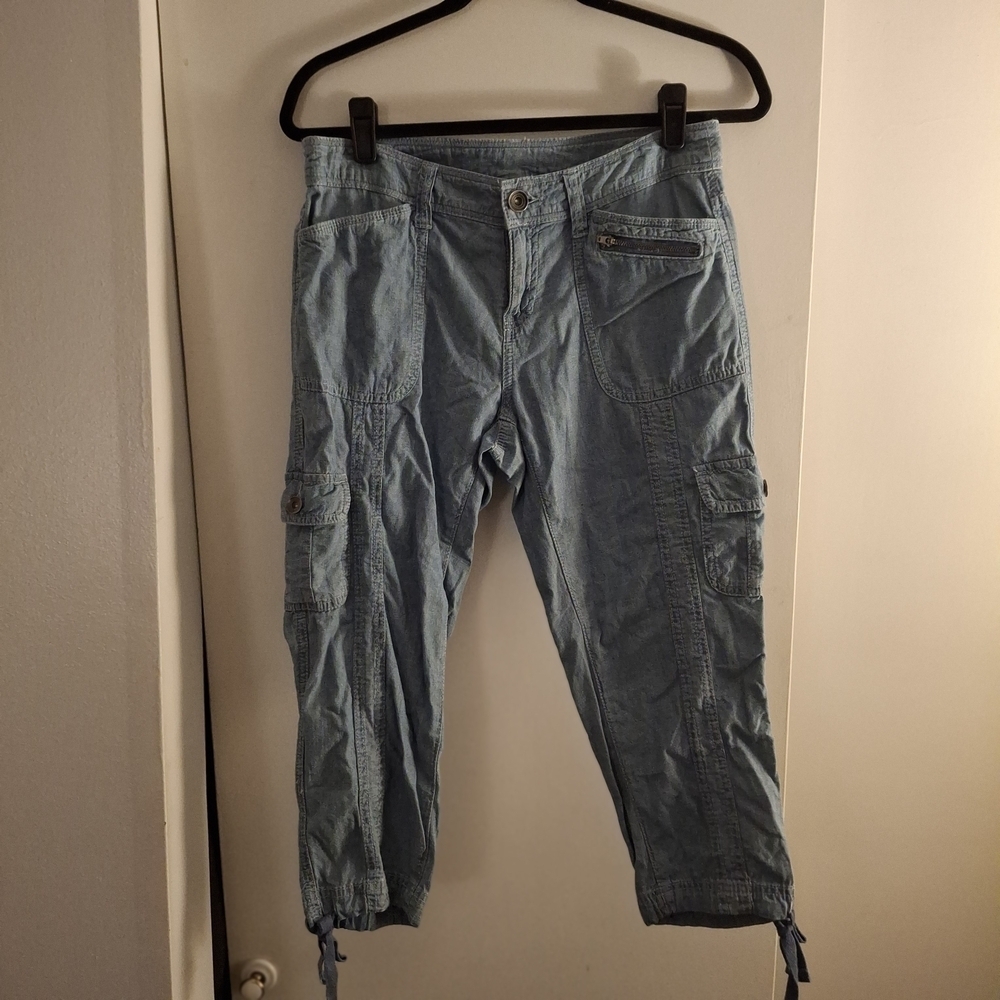 Faded Glory Womem's Light Blue Cropped Cargo Pants